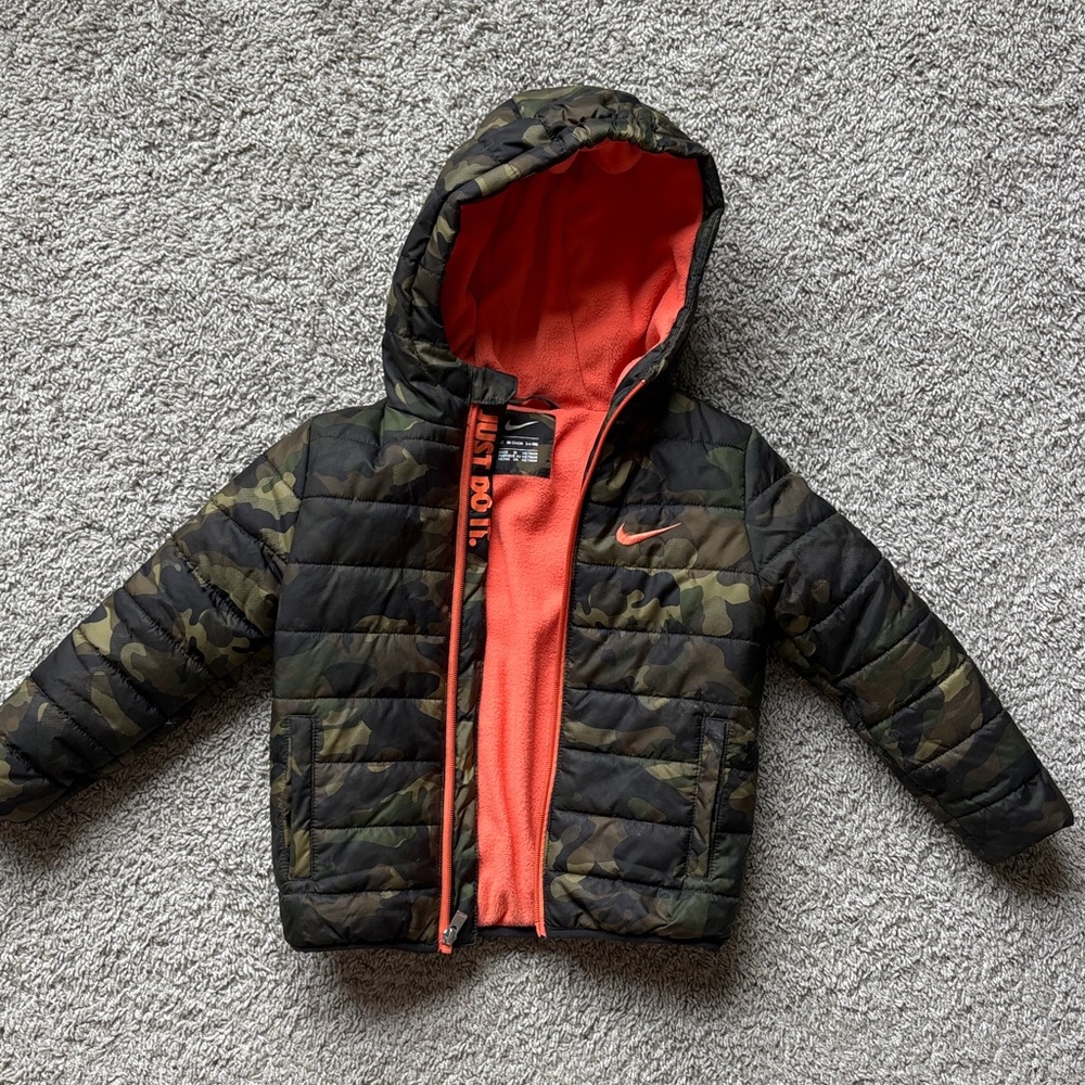 Nike Boys Camo Puffer Jacket with Orange Lining